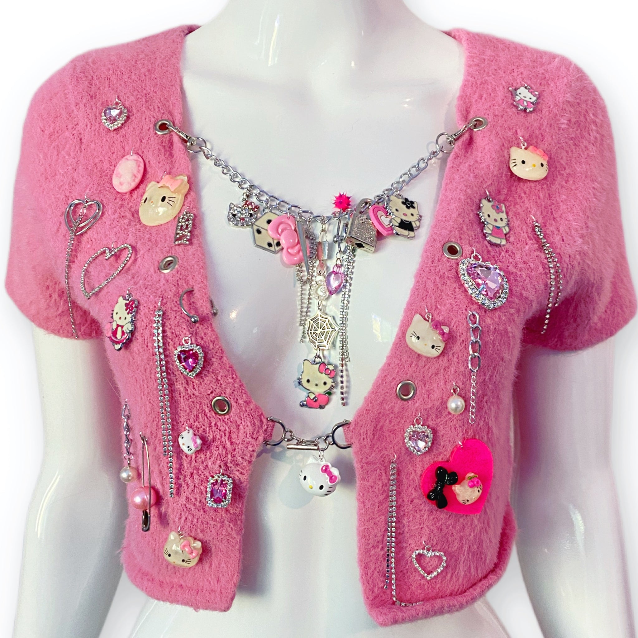 SMALL 1-OFF HELLO KITTY CHARM TOP